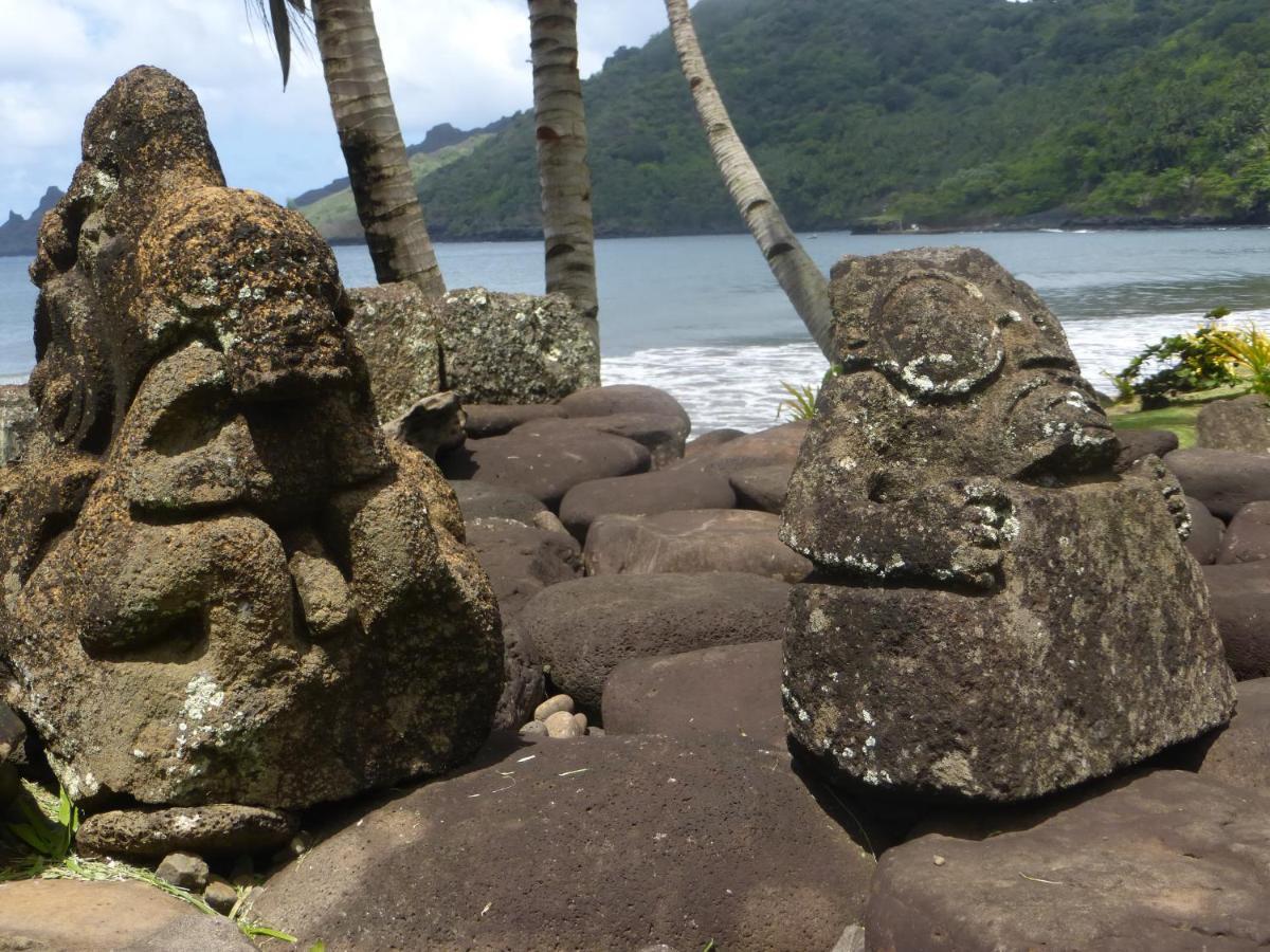 Fare Manutea Hotel Nuku Hiva Exterior photo